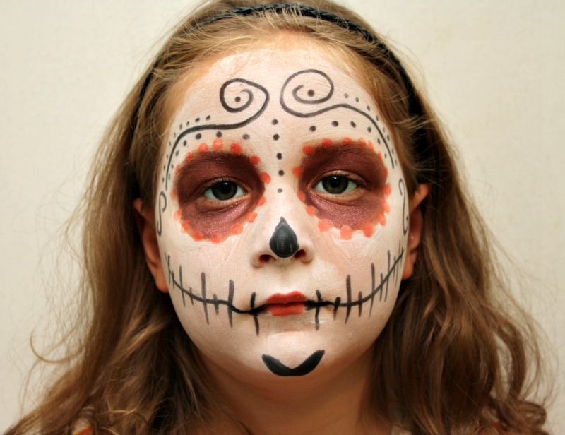 Sugar Skull Makeup Tutorial | Moms Need To Know