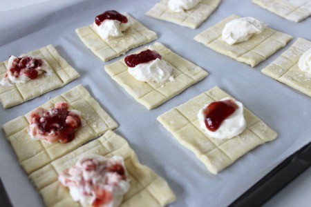 Strawberry Cream Cheese Danish process