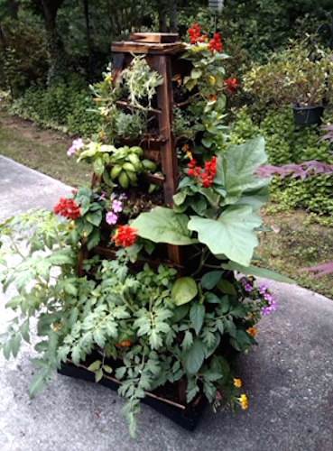 Earth Tower Vertical Garden