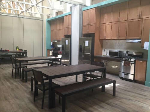 Kitchen and Dining Area at Smith Lodge Shelly Ridge