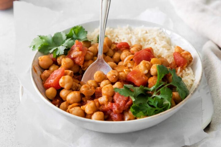 Easy Chana Masala Recipe (Stovetop or Instant Pot)